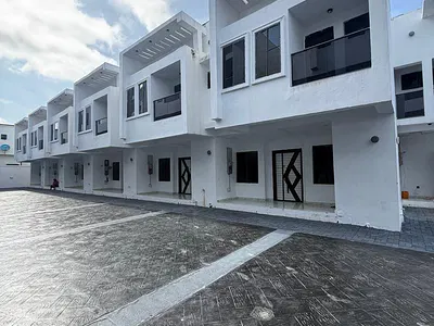 3 Bedroom Terraced Duplex with Swimming Pool — Lekki, Lagos