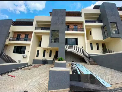 4 Bedroom Terraced Duplex — By Hmedix, Guzape District, Abuja