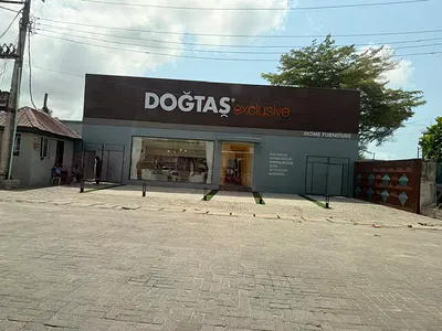 1200 SQM Land with Structure — Amodu Ojikutu, Victoria Island (VI), Lagos