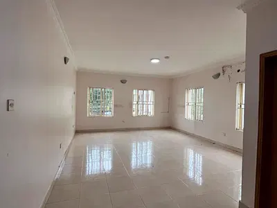 Well Maintained 5 Bedroom Detached House — Lekki, Lagos