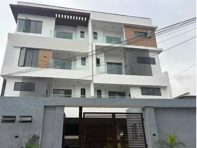 2 Bedroom Luxury Apartment with Swimming Pool — Idado, Lekki, Lagos