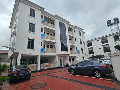 Fully Furnished and Smart 2 Bedroom Flat with Swimming Pool and Elevat — Ikeja GRA, Ikeja, Lagos