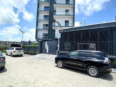 3 Bedroom Apartment with Elevator, S/Pool & Gym — Lekki Phase 1, Lekki, Lagos