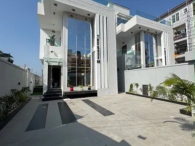 Direct - 5 Bedroom Detached Elevator — Lekki Phase 1, Lekki, Lagos