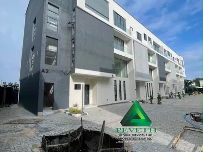4 Bedroom Terrace — Lekki, Lagos