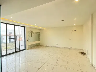 4 Bedroom Terrace — Lekki, Lagos