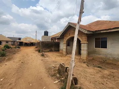 2 Bedroom Bungalow — Omi Adio Train Terminal, Omi Adio, Ibadan, Oyo