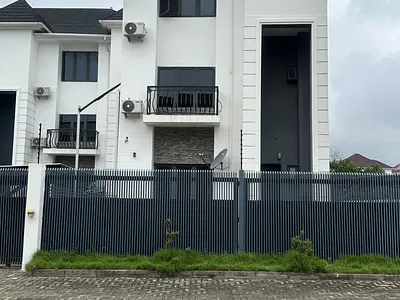 4 Bed Rooms Semidetaeched Duplex with a Room BQ — Gilmore, Jahi, Abuja