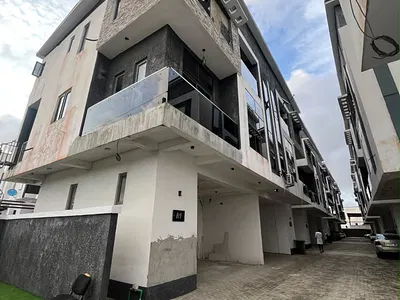 5 Bedroom Terraced Duplex — Ajah, Lagos
