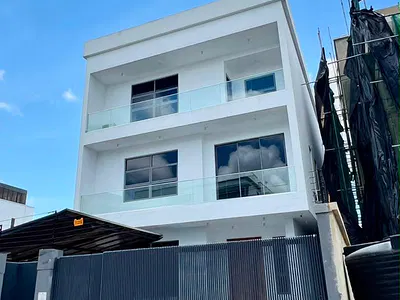 5-Bedroom Fully Detached House — Ikoyi, Lagos