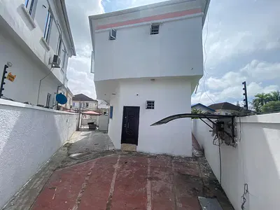 4 Bedrooms Semi-Detached Duplex — Lekki, Lagos