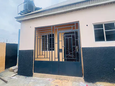 1 Bedroom Apartment — Tipper Garage Axis, Dutse, Abuja