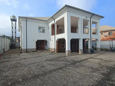 Well Maintained 5 Bedroom Detached Duplex — Divine Estate, Amuwo Odofin, Lagos