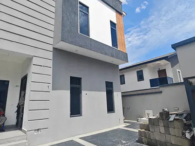 4 Bedroom Detached House with BQ — Lekki, Lagos