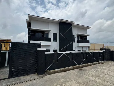 2 Wings of 5 Bedroom Duplexes — Ibadan, Oyo