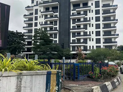 4 Bedroom Apartment with BQ, Pool and Elevator — Ikoyi, Lagos