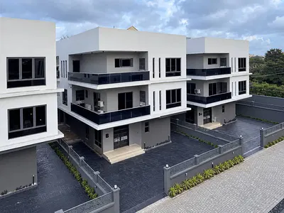 5-Bed Detached Duplex, High Demand Property — Ikoyi, Lagos