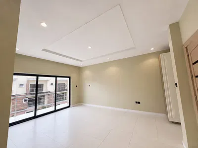 4 Bedroom Terrace with BQ. — Lekki Phase 1, Lekki, Lagos