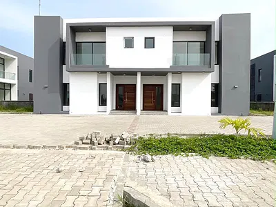 4 Bedroom Semi-Detached Duplex with BQ — Jakande, Lekki, Lagos