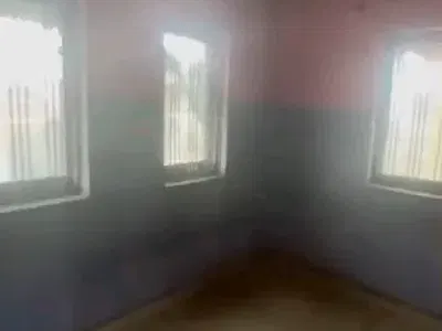3 Bedroom Upstairs Flat — Off Pedro Road, Shomolu, Lagos