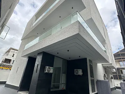 6 Bedroom Detached Duplex with Elevator — Banana Island, Ikoyi, Lagos