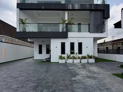 5 Bedroom Detached Duplex with Boys Quarters — Gwarinpa, Gwarinpa, Abuja