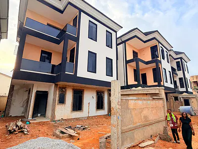 Magnificently and Superbly Built 6 Bedroom Fully Detached Duplex — GRA Phase 2, Magodo, Lagos