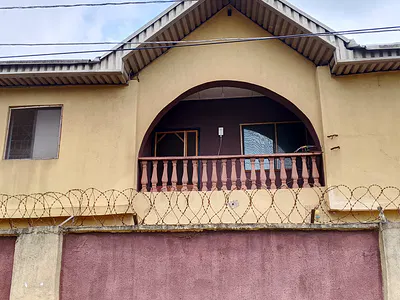 2 Bedroom Upstairs — Beachway Estate Area of Irawo, Irawo, Kosofe, Lagos