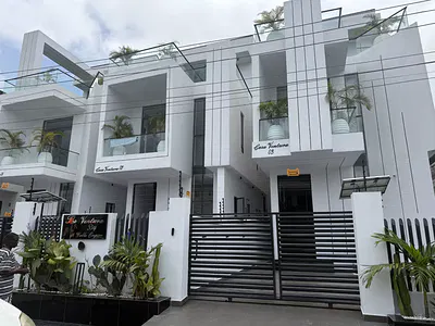 5 Bedroom Luxury Maisonette — Ikota, Lekki, Lagos