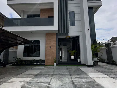 6 Bedroom Detached Duplex with Boys' Quarters — Apo Resettlement, Apo, Abuja