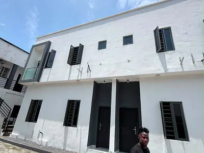 Luxurious 2 Bedroom Maisonette — Lekki, Lagos