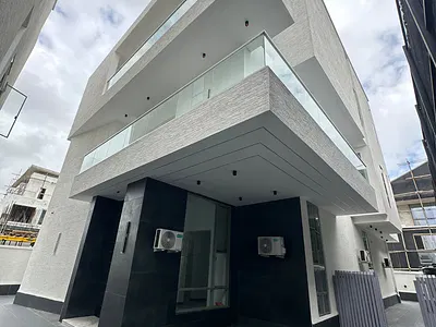 6 Bedroom Detached Duplex with Elevator — Ikoyi, Lagos