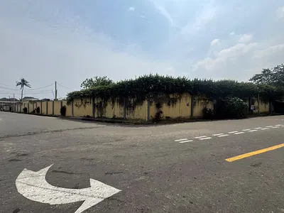 Residential Land with 2 Bungalows — Maryland, Lagos