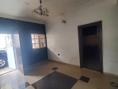 Luxury 1 Bedroom Flat with 2 Toilets — Mabushi, Abuja