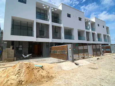 2 Bedroom Maisonette — Lekki, Lagos