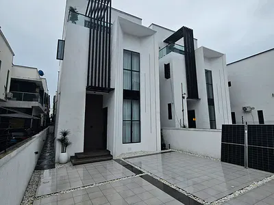 5 Bedroom Detached Duplex with BQ — Lekki, Lagos