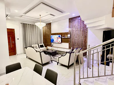 Super Posh Fully Furnished 4 Bedroom Duplex with Swimming Pool & Gym — Lekki, Lagos