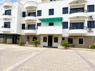 Lovely 4 Bedroom Self-Serviced Apartment — Lekki, Lagos