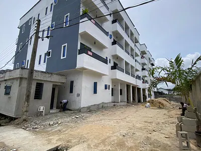 Excellent 2 Bedroom Apartment with Pool and Gym — Ajah, Lagos