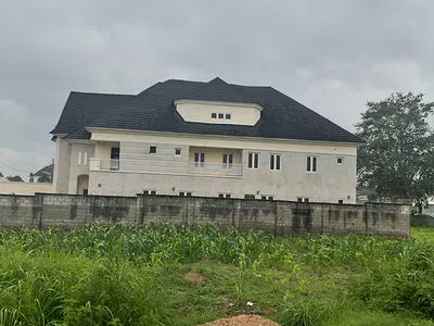 10-Bedroom Semi-Detached Duplex with 4 BQS — New Site Estate, Fha (F.h.a), Lugbe District, Abuja