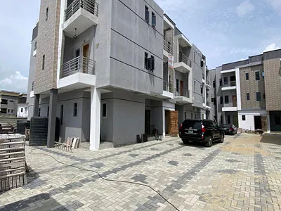 Gorgeous 2 Bedroom Apartment with a Pool — Ajah, Lagos
