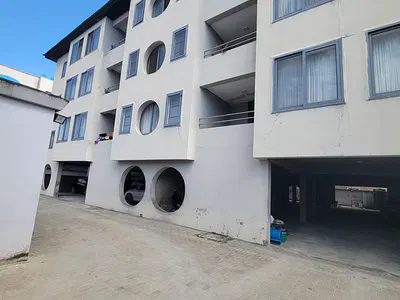 Standard and Spacious 2-Bedroom Apartment (Upstairs) — New Road, Lekki, Lekki, Lagos