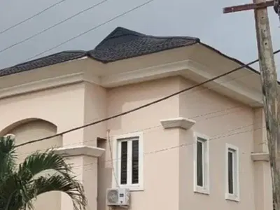 3 Bedroom Flat in a Building — Gateway Zone, GRA Phase 1, Magodo, Lagos