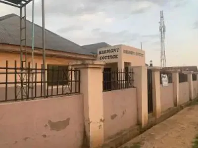 Self Contain — Harmony Cottage, Behind Awotan Central Mosque, Awotan, Ibadan, Oyo