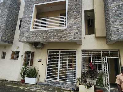 Renovated 4 Bedroom Terrace Duplex with BQ — By Coza* Fully Tarred Rd), Guzape District, Abuja