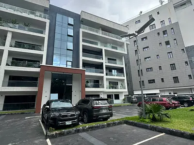 Well-Maintained 3 Bedroom Apartment with BQ — Ikoyi, Lagos