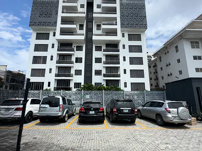 Aesthetically Pleasing 4 Bedroom — Ikoyi, Lagos