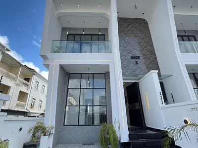 5 Bedroom Brand New Spacious Semi Detached Smart House with BQ &pool — Ajah, Lagos