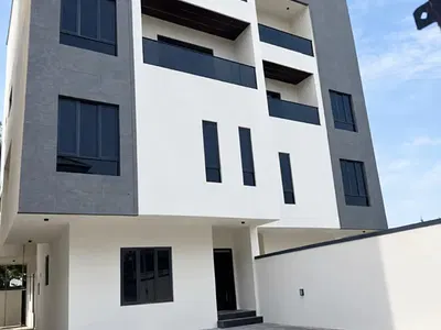 4 Bedroom Semi-Detached House with BQ — Ikoyi, Lagos