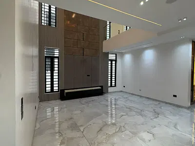 5 Bedroom Fully Detached House in Gated Estate, Swimming Pool, Cinema — Lekki Phase 1, Lekki, Lagos